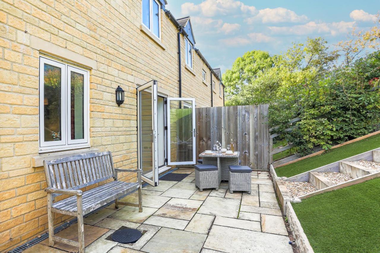 Staddlestone Mews *